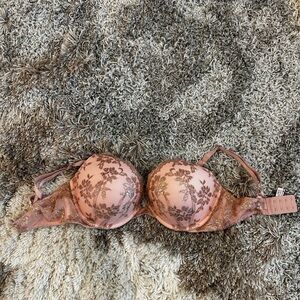 Victoria’s Secret Lace Women's Bra - Pink
